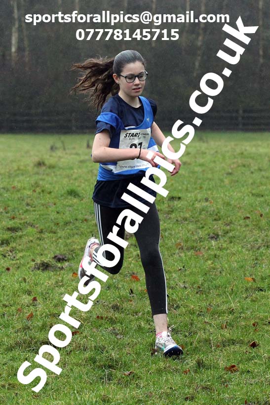 Girls under-13s, NECAA Junior Cross Country Relays, Thornley Farm, Peterlee, Saturday, December 12th. Photo: David T. Hewitson/Sports for All Pics